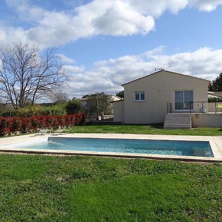 Villa Familiale Avec Piscine, Jardin A 10 Mn D'Uzes Flaux Exteriér fotografie