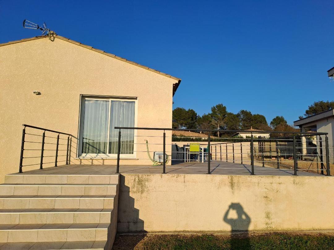Villa Familiale Avec Piscine, Jardin A 10 Mn D'Uzes Flaux Exteriér fotografie